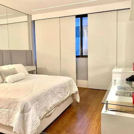 Maravilhoso Apartamento 100m da praia-2